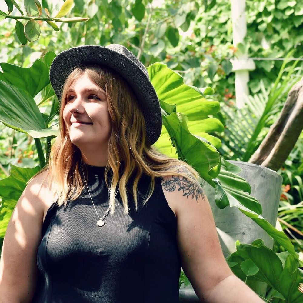 Meet your Posher, Hannah belle